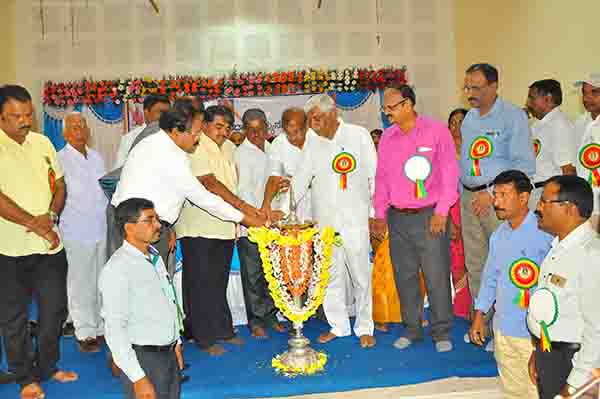 ಪೋಷಕರು ತಮ್ಮ ಮಕ್ಕಳಿಗೆ ಅವರ ಇಚ್ಛಾನುಸಾರ ಶಿಕ್ಷಣ ಒದಗಿಸಬೇಕು: ಎಂ.ಡಿ. ಲಕ್ಷ್ಮಿ ನಾರಾಯಣ್